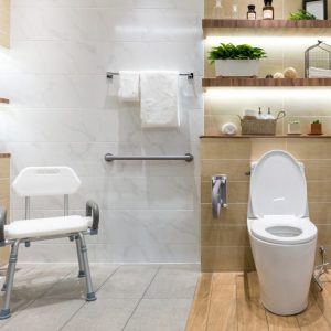 Conseils pour aménager correctement une salle de bain PMR