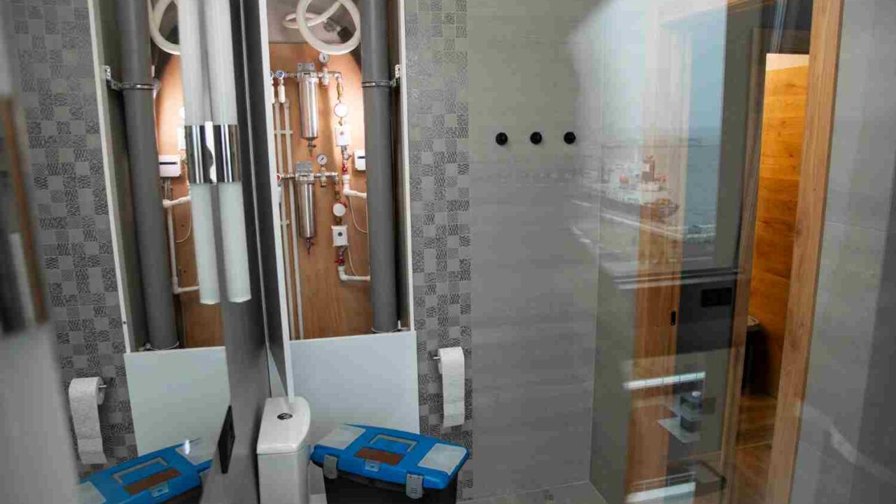 colonne de douche laiton brossé