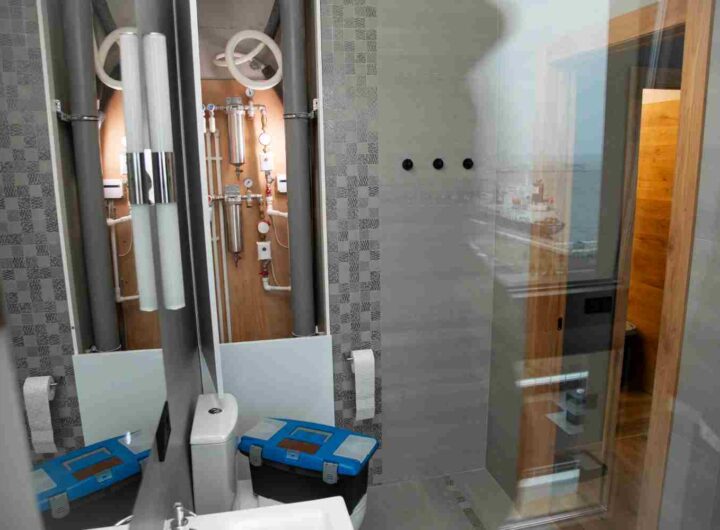 colonne de douche laiton brossé